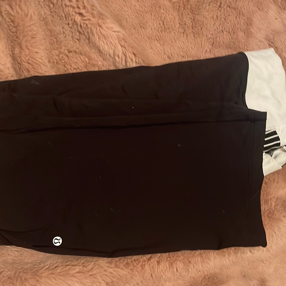 Lululemon yoga pants